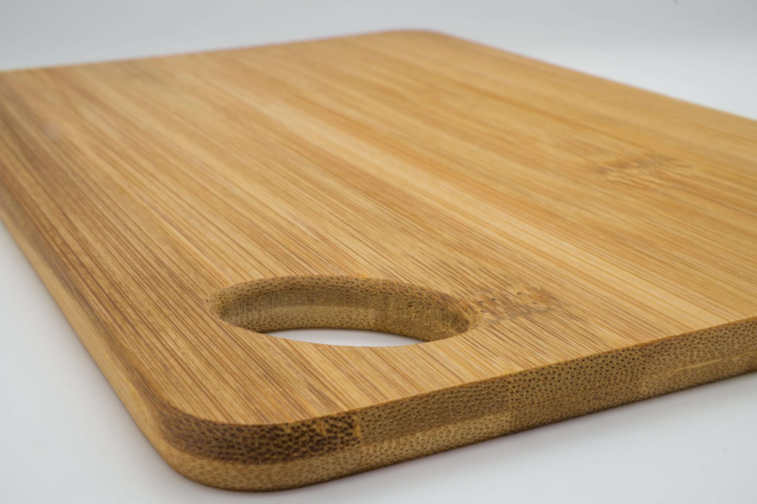 Schneidebrett Bambus - klein mit Griffloch – Bild 2